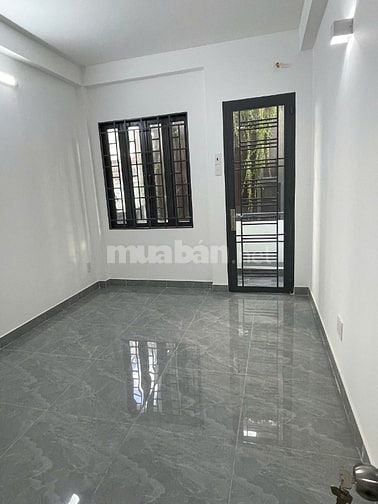 Bán nhà mới vào ở ngay Trần Hưng Đạo Q.5 - 90m2 sàn - 3pn - 4wc