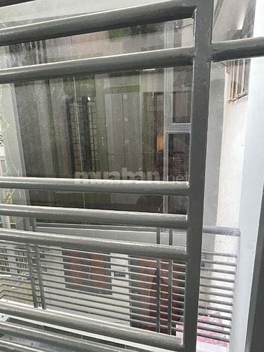 Bán nhà mới vào ở ngay Trần Hưng Đạo Q.5 - 90m2 sàn - 3pn - 4wc