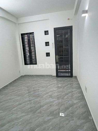 Bán nhà mới vào ở ngay Trần Hưng Đạo Q.5 - 90m2 sàn - 3pn - 4wc