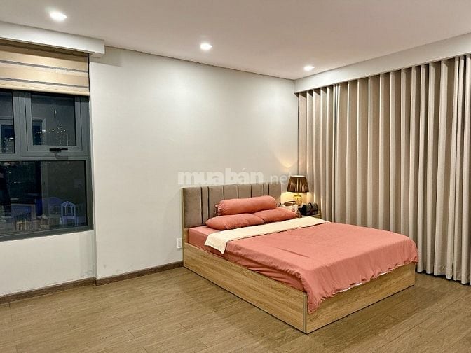 Cần cho thuê căn hộ Vĩnh Hội P4 Q4 DT 97m2, 3pn,2wc.Full NT Giá 24tr.