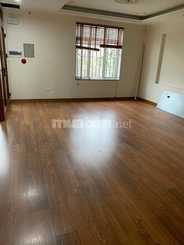 Chính chủ cho thuê gấp mặt bằng tầng 3 toà nhà 5 tầng KĐT TP Giao Lưu