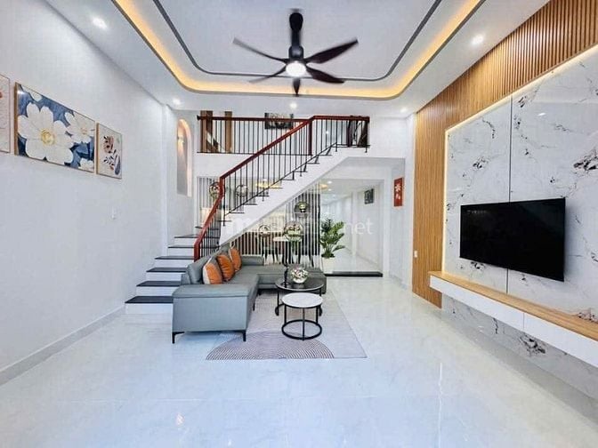 Bán nhà đẹp Huỳnh Văn Bánh, Phú Nhuận / 60m2 / 1 tỷ 850 / sổ riêng 