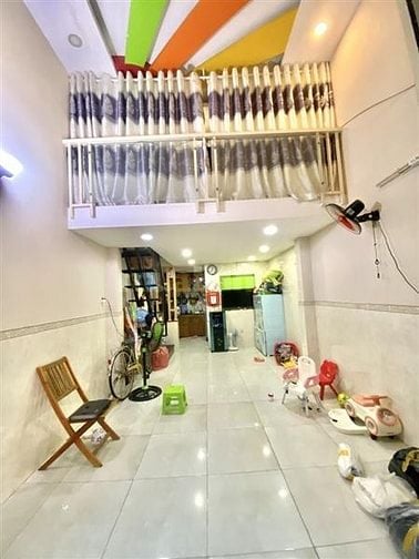 TÂN PHÚ - CHỢ VẢI PHÚ THỌ HOÀ - 2 TẦNG - SÁT MẶT TIỀN - NHỈNH 3TỶ