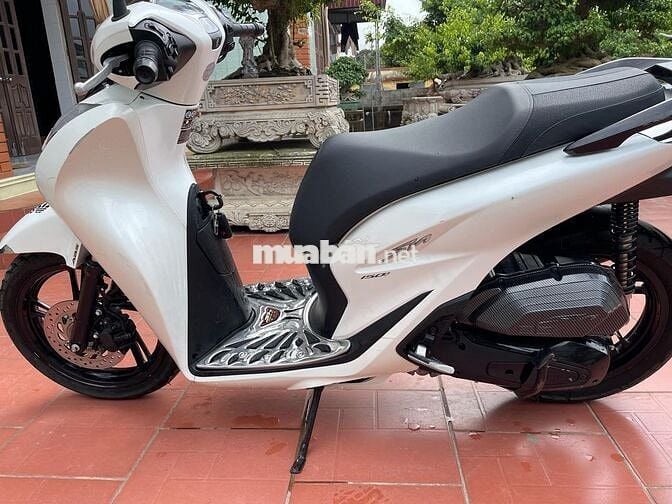 Bán Xe SH150i ABS 2022,tặng pk đã lắp thêm  20tr