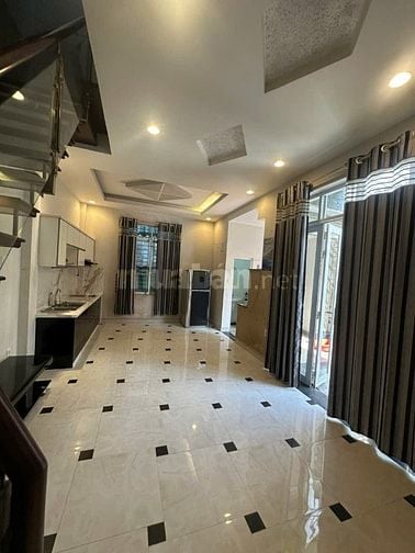 Cho thuê nhà villa mini Xe Tải Trước Nhà Địa chỉ: 24/21 Võ Oanh, BT