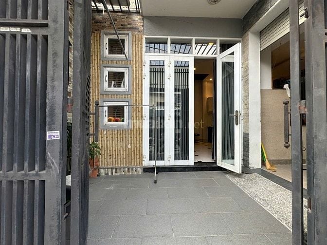Cho thuê nhà villa mini Xe Tải Trước Nhà Địa chỉ: 24/21 Võ Oanh, BT