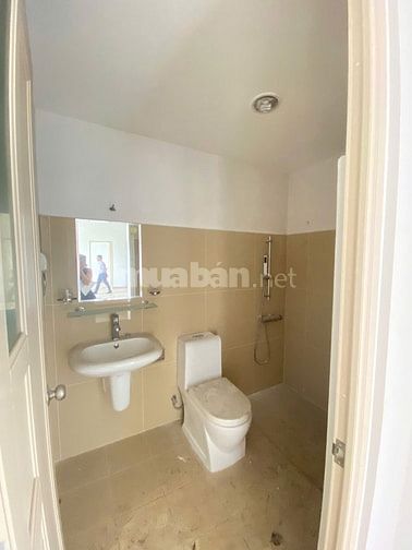 Đức Khải 3PN căn góc view Q2,tầng cao chỉ 4,450 bao sổ. HÀNG VIP