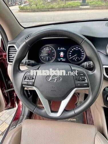 Hyundai Tucson 2020 1.6 AT Turbo - 35000 km