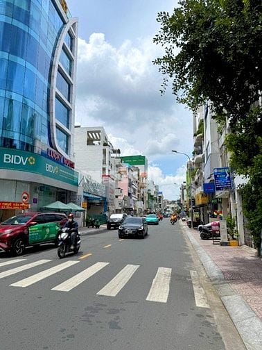 🌷 🌷 🌷 BÁN NHÀ MẶT TIỀN : 266 HUỲNH VĂN BÁNH - P. 11 - Q. PHÚ NHUẬN 