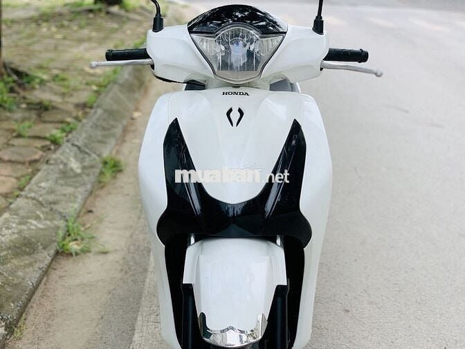HONDA AIR BLADE 125 ĐỜI CHÓT ĐÈN PHA ZIN BIỂN 20