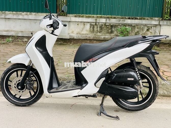 HONDA AIR BLADE 125 ĐỜI CHÓT ĐÈN PHA ZIN BIỂN 20