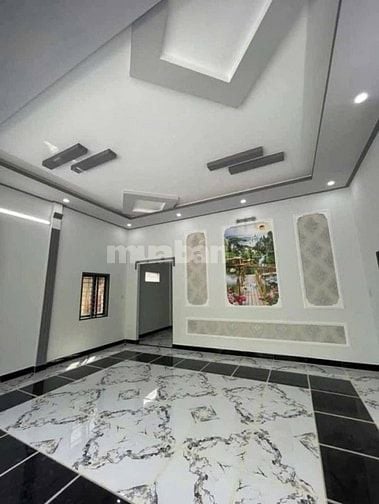 Vợ chồng tôi bán căn nhà 80m2 Hoàng Phan Thái, cấp 4, Sổ hồng