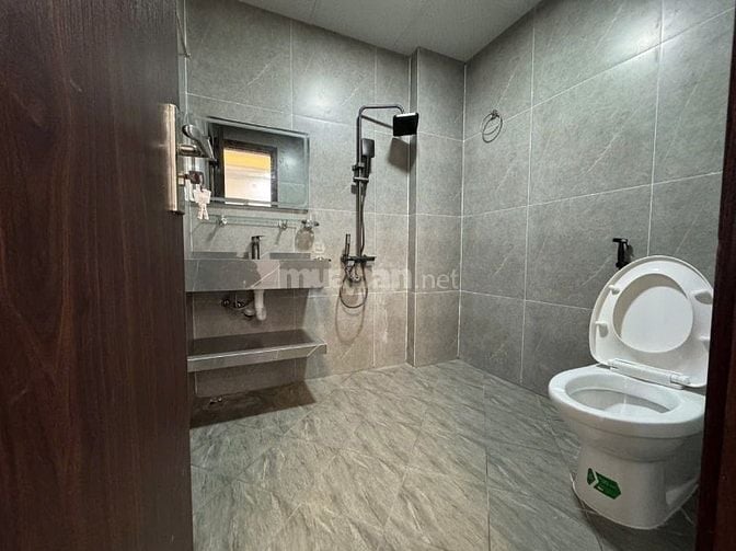 Chính Chủ Bán Nhà Số 20 Ngõ 381 Thuỵ Phương 30M2 5 Tầng MT5m Giá 5.95 