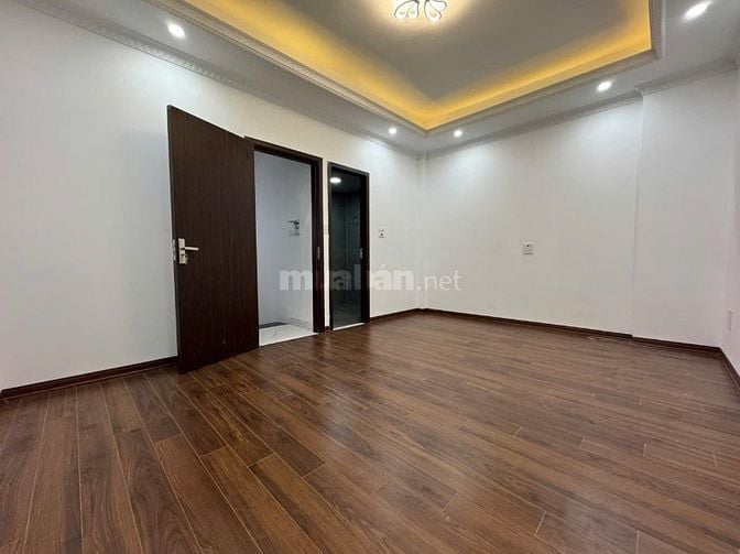 Chính Chủ Bán Nhà Số 20 Ngõ 381 Thuỵ Phương 30M2 5 Tầng MT5m Giá 5.95 