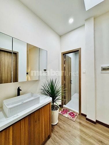 Nhà 1 lầu đẹp Cao Cấp hẻm Nguyễn Công Hoan, P7, Q.Phú Nhuận, ngay PXLo