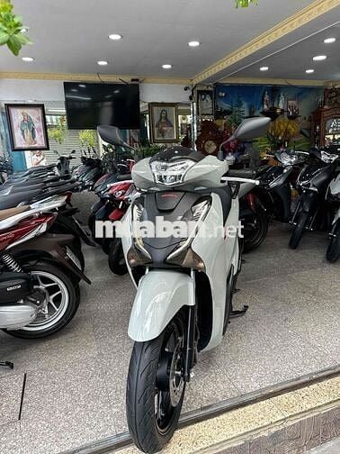 Honda SH 150i 2017 Xám Xi Măng BSTP Chính Chủ