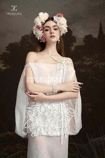 TUYỂN THỢ RẬP HÀNG THỜI TRANG NỮ CAO CẤP