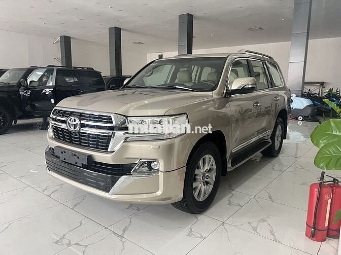 Toyota Land Cruiser 2016 VX 4.6 V8