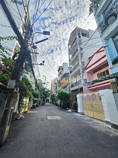 🏡 CHO THUÊ VILLA MINI SÂN VƯỜN – TRUNG TÂM Q3
