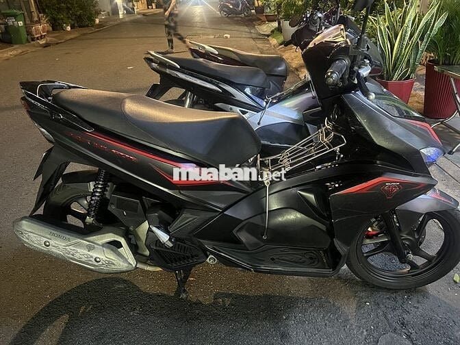 Xe AB 2017 màu đen nham phien ban đặc biệt