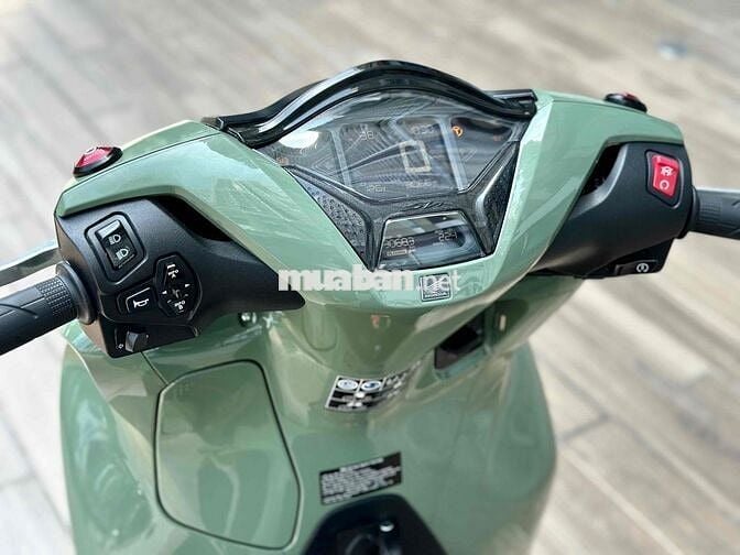 Honda SH 350i 2025