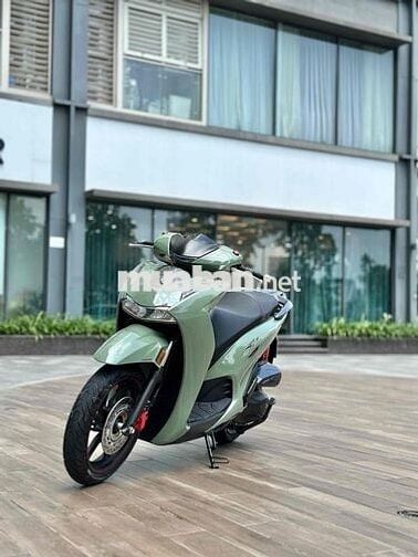 Honda SH 350i 2025