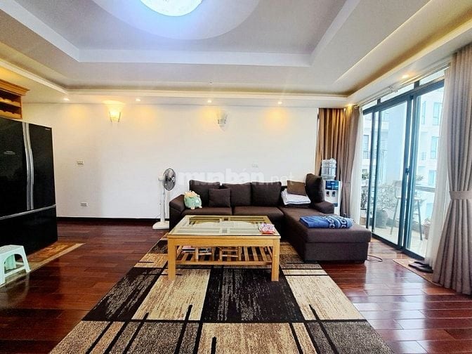 Bán nhà phố Tây Hồ, 150m2, 9 tầng, cho thuê dòng tiền, view hồ