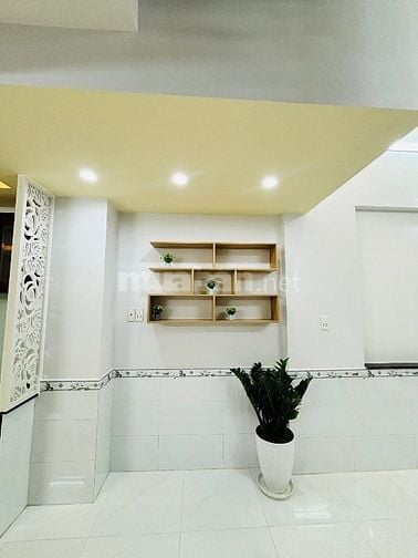 KẸT TIỀN BÁN LỖ NHÀ Đ LÊ THỊ HỒNG,GÒ VẤP, MUA DỌN VÀO Ở NGAY, SỔ RIÊNG