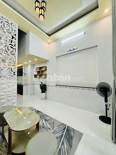 KẸT TIỀN BÁN LỖ NHÀ Đ LÊ THỊ HỒNG,GÒ VẤP, MUA DỌN VÀO Ở NGAY, SỔ RIÊNG