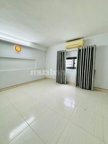 KẸT TIỀN BÁN LỖ NHÀ Đ LÊ THỊ HỒNG,GÒ VẤP, MUA DỌN VÀO Ở NGAY, SỔ RIÊNG