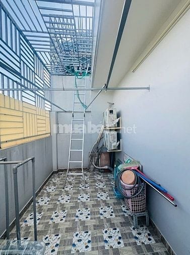 Nhà 3 lầu DT:4,2x12m Cao Cấp hẻm xe hơi 5m Phạm Văn Chiêu, P16, GV.