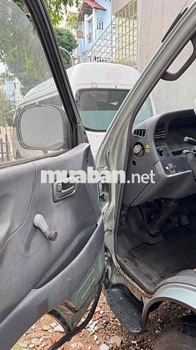 Toyota Hiace 1997 Nhật bán tận dụng phụ Tùng
