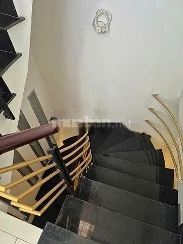 Cho thuê nhà hẻm 2m(XM) Ni Sư Huỳnh Liên, P.10, Q.Tân Bình giá 13.5tr
