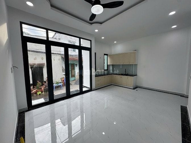 Bán Gấp Căn Nhà Mới hẻm 4m Huỳnh Tấn Phát, Quận 7, sổ hồng 