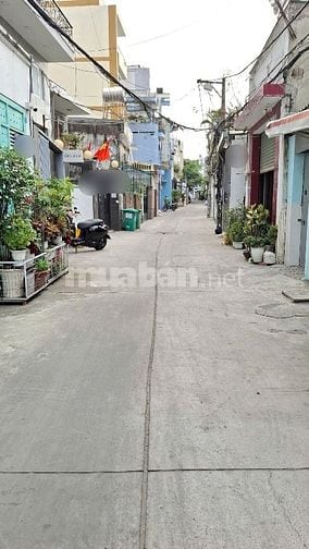 Hẻm xe hơi Chu Văn An,Ngang 5,2m 3Tầng,4PN,Vuông Vức,An ninh sạch sẽ 