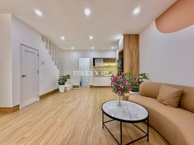 Cơ hội vàng! Nhà kiệt trung tâm Nguyễn Văn Linh 