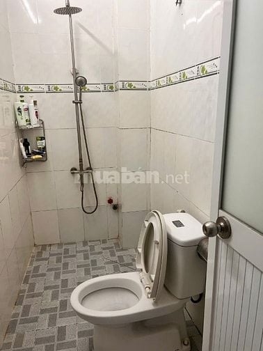 Chính chủ bán nhà đẹp mặt tiền đường số 11, P.Bình Hưng Hòa, Bình Tân