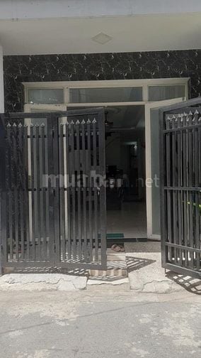 Nhà chính chủ ..Hẽm cụt rộng 6m khu rất yên tỉnh 