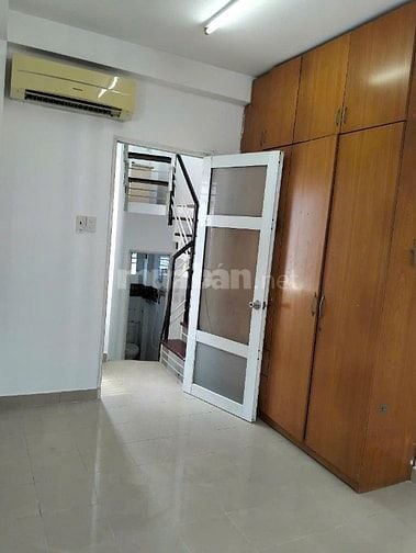 Cho thuê nhà hẻm 3m(BG) Võ Văn Kiệt, P.Cầu Kho, Q.1 giá 10.5tr