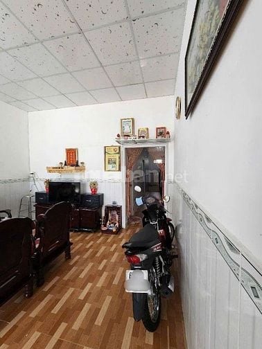 Chủ gửi em căn nhà tại đường số 57, tan thông hội dt 149ṁ2 giá 820tr