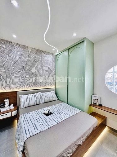 NHÀ NGỘP BÁN GẤP! Đ.TRẦN QUÝ PHƯỜNG 7 Q11,DT:40m2/2,450 Tỷ, còn TL,SHR