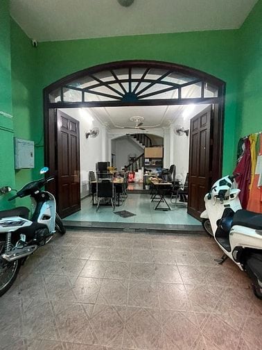 Mặt bằng 449/110 Sư Vạn Hạnh P12 Q10 DT: 4x9m WC + Lối đi riêng