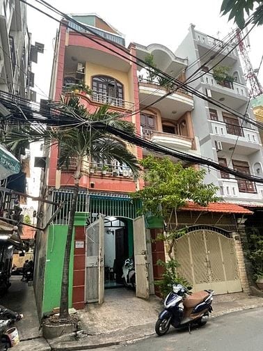 Mặt bằng 449/110 Sư Vạn Hạnh P12 Q10 DT: 4x9m WC + Lối đi riêng