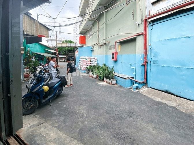 Cho thuê nhà, kho, chính chủ nguyên căn 198m2, 45c Bình thới, P11, Q11