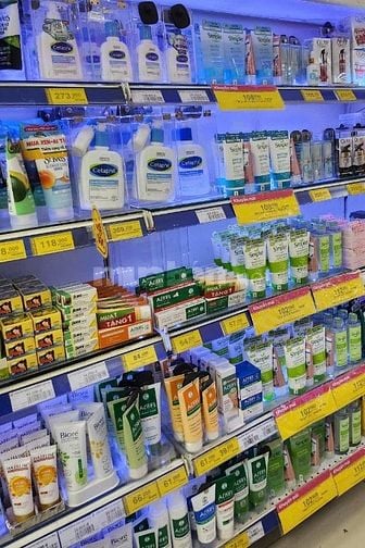 TUYỂN GẤP LAO ĐỘNG PHỔ THÔNG KHÔNG CẦN KINH NGHIỆM