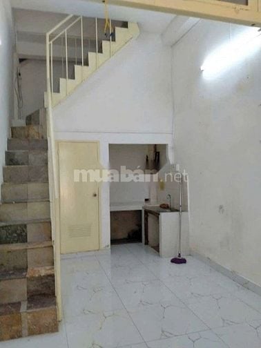 Cho thuê nhà mặt tiền Trần Văn Đang, P.11, Q.3 giá 11tr