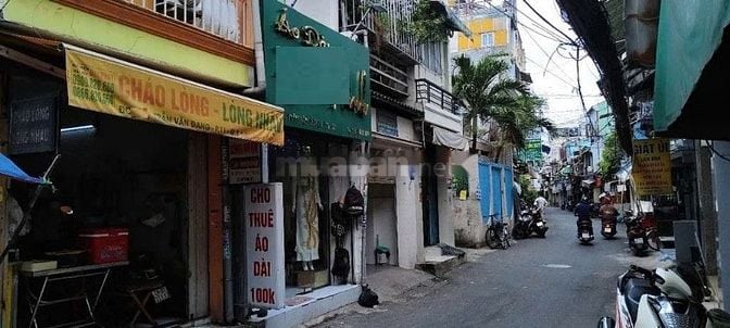 Cho thuê nhà mặt tiền Trần Văn Đang, P.11, Q.3 giá 11tr