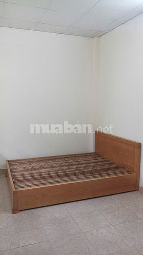 Cho thuê nhà nguyên căn gần trường Bách Khoa, Kinh tế, xây dựng