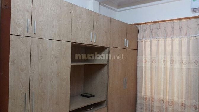 Cho thuê nhà nguyên căn gần trường Bách Khoa, Kinh tế, xây dựng