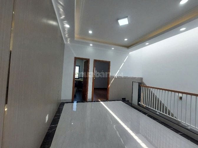 Bán nhà 1 lầu đường Lê Thị Bay, xã Tân Thạnh Đông, CC, SHR, 2,55 tỷ.
